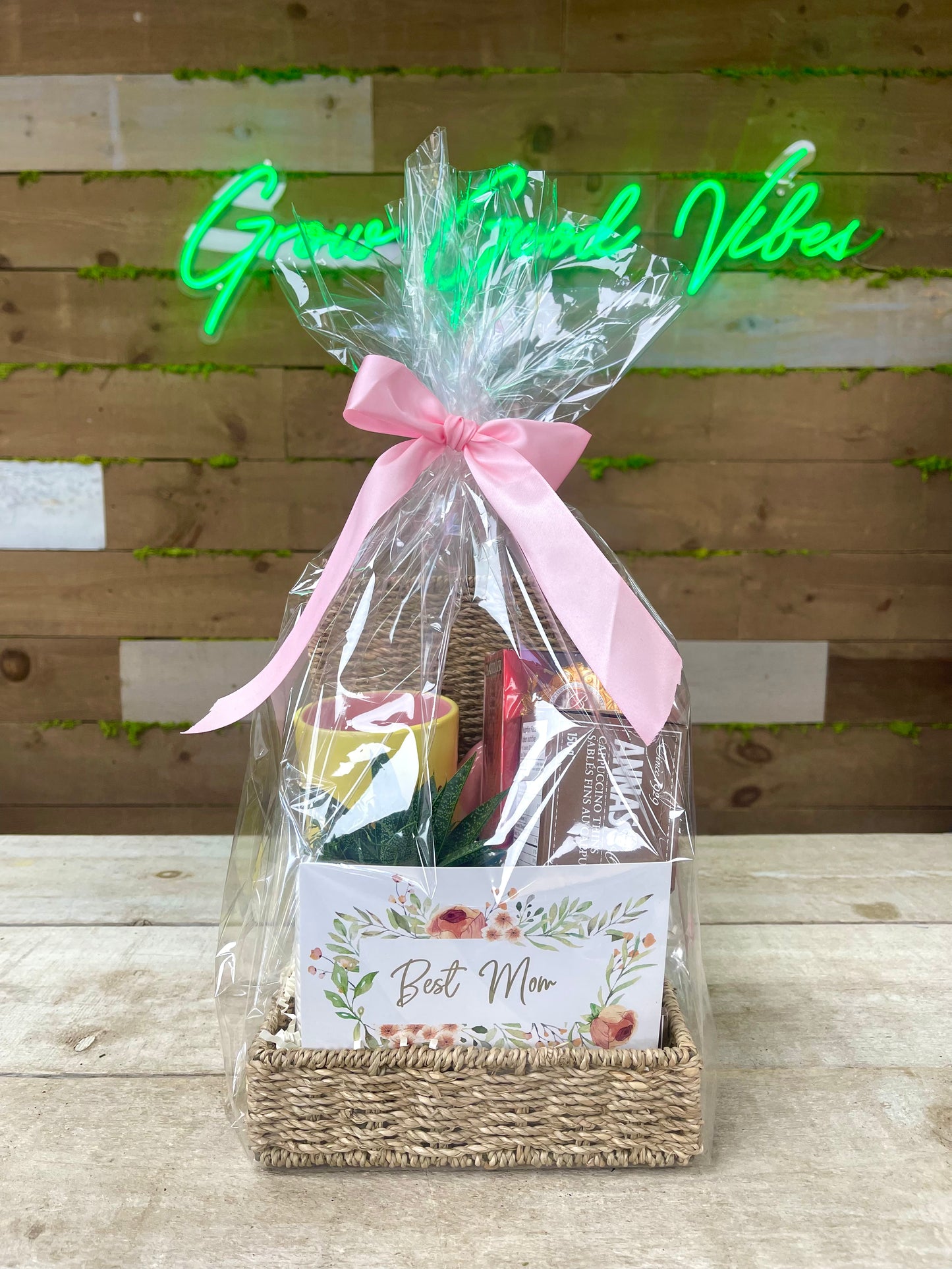 High Tea Gift Basket